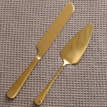 Load image into Gallery viewer, The Golden Cake Lifter Set
