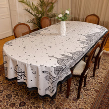 Load image into Gallery viewer, The Lailaty Black Rectangular Table Cloth
