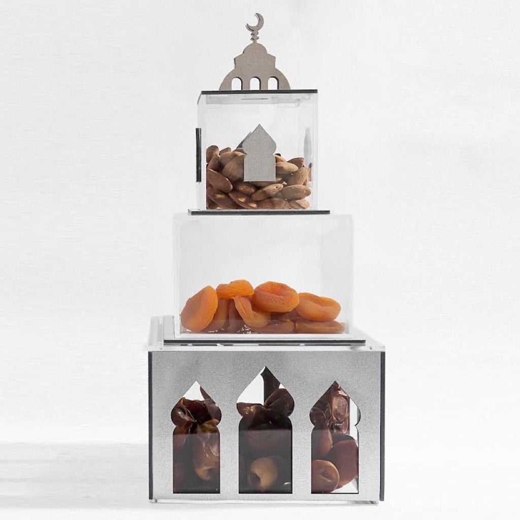 The Andalusia Snack Stackable Display in Silver