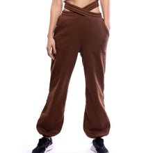 Load image into Gallery viewer, The Cut Out Sweatpants in Brown
