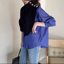 Load image into Gallery viewer, The Lexi Pullover Shirt In Blue
