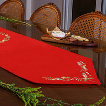 Load image into Gallery viewer, The Grand Winterbury Table Runner
