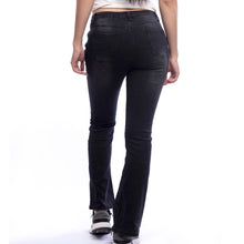 Load image into Gallery viewer, The Ultimate Jeans In Black
