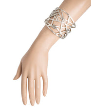 Load image into Gallery viewer, The Azalia Cuff In Silver
