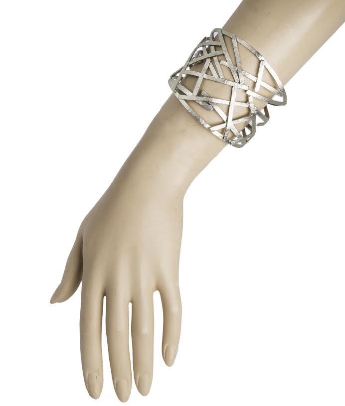 The Azalia Cuff In Silver